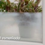 🔍💎 Descubre las ventajas de los vidrios esmerilados para ventanas: ¡Elegancia y privacidad en tu hogar! 🏡✨